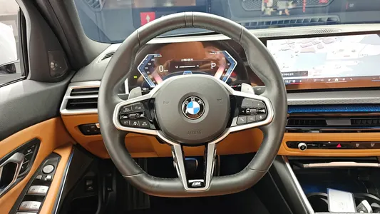 BMW 3 Series (G20) 320i M 2024 13