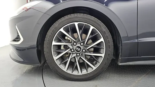 Hyundai (DN8) 2.0 2019 5
