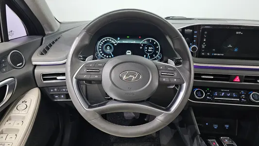 Hyundai (DN8) 2.0 2019 15