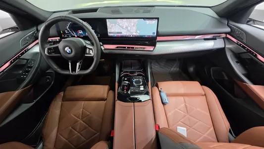 BMW 5 Series (G60) 530i xDrive M 2024 7