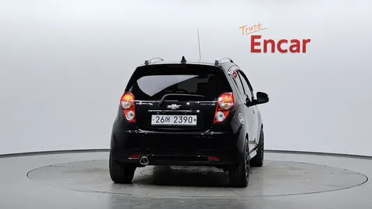 Chevrolet Spark LT 2014 4