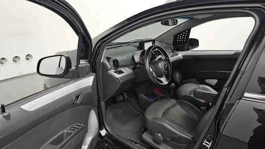 Chevrolet Spark LT 2014 10