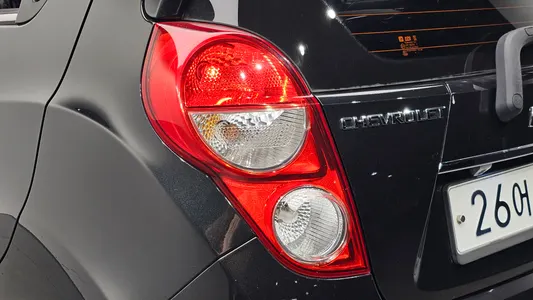 Chevrolet Spark LT 2014 23