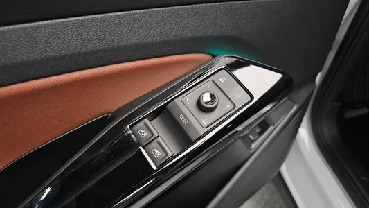 Volkswagen ID.4 2023 19