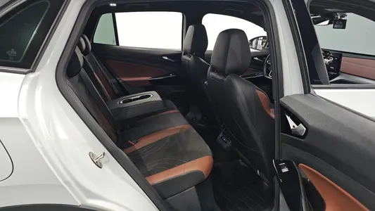 Volkswagen ID.4 2023 26