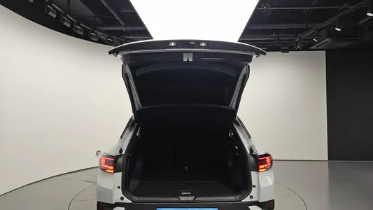 Volkswagen ID.4 2023 29