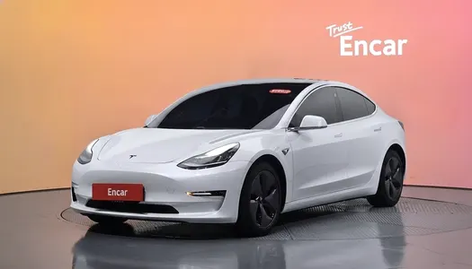 Tesla 3 AWD 2020