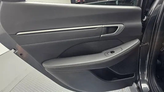 Hyundai (DN8) 1.6 2022 25