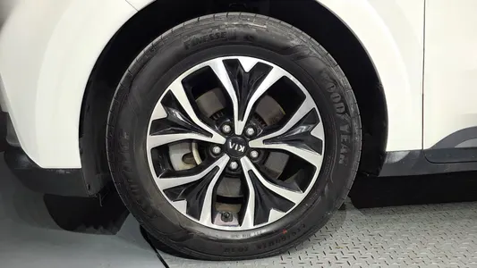 Kia Carnival 9 2021 5