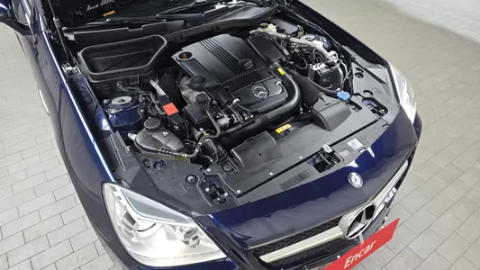 Mercedes-Benz SLK-Class 200 2013 5