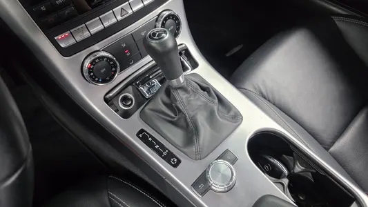 Mercedes-Benz SLK-Class 200 2013 8