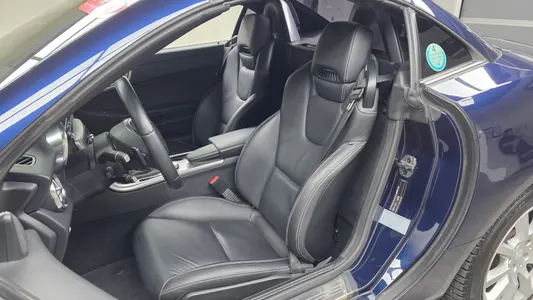 Mercedes-Benz SLK-Class 200 2013 26