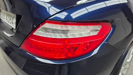 Mercedes-Benz SLK-Class 200 2013 23