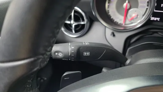 Mercedes-Benz SLK-Class 200 2013 28