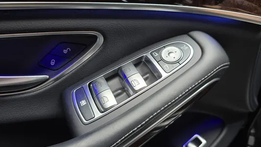 Mercedes-Benz S-Class W222 S560L 4MATIC 2020 29