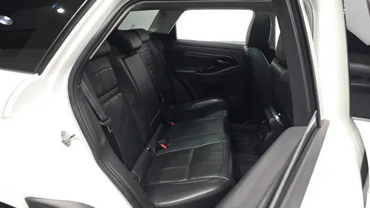 Land Rover 2 D150 S 2019 10
