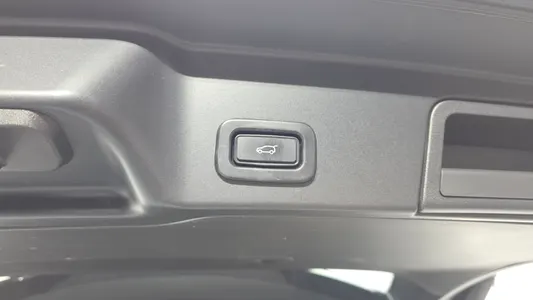 Land Rover 2 D150 S 2019 18