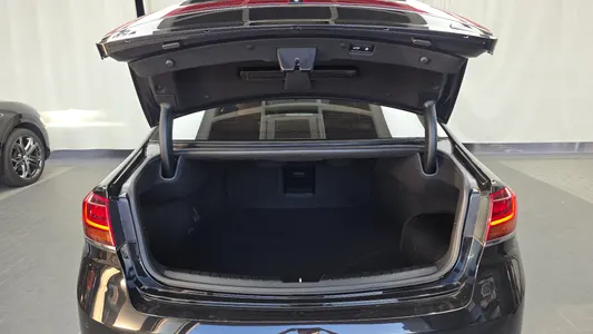 Kia K7 2019 20