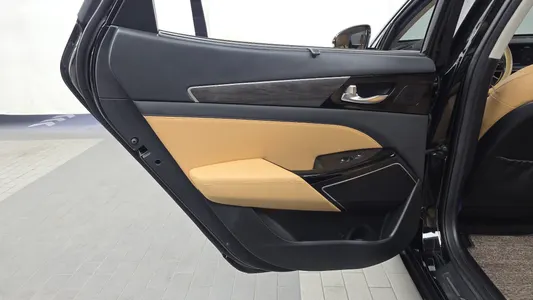 Kia K7 2019 25
