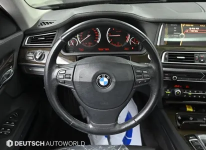 BMW 7 Series (F01) 730Ld 2011 13