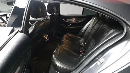Mercedes-Benz CLS-Class C257 CLS400d 4MATIC AMG Line 2018 26
