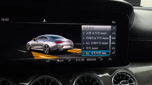 Mercedes-Benz CLS-Class C257 CLS400d 4MATIC AMG Line 2018 31