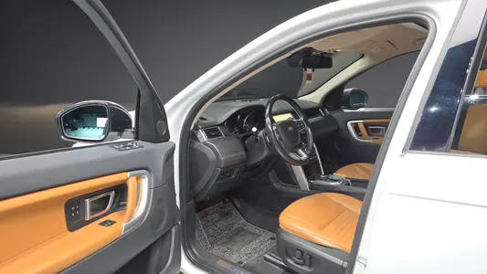 Land Rover 디스커버리 스포츠 2.0 TD4 HSE 2018 9