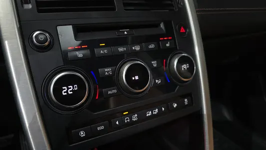 Land Rover 디스커버리 스포츠 2.0 TD4 HSE 2018 17