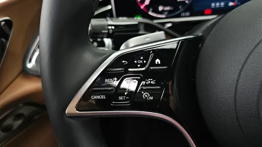 Mercedes-Benz E-Class W214 E450 4MATIC 2024 33