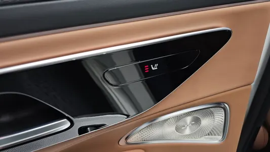 Mercedes-Benz E-Class W214 E450 4MATIC 2024 30