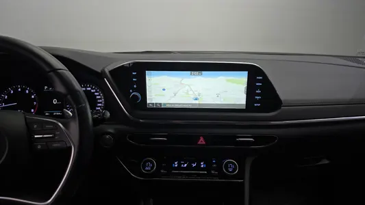 Hyundai (DN8) 2.0 LPG() 2021 14
