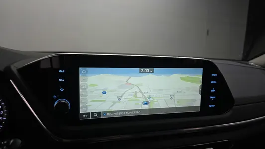 Hyundai (DN8) 2.0 LPG() 2021 15