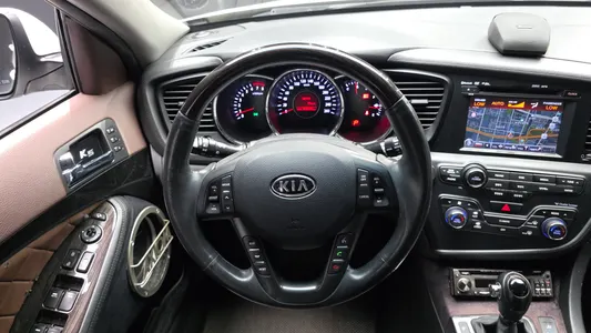 Kia K5 LPI 2012 13