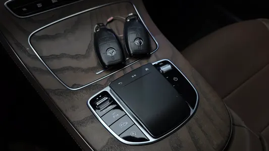 Mercedes-Benz E-Class W213 E250 2023 17