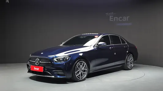 Mercedes-Benz E-Class W213 E220d 4MATIC AMG Line 2021