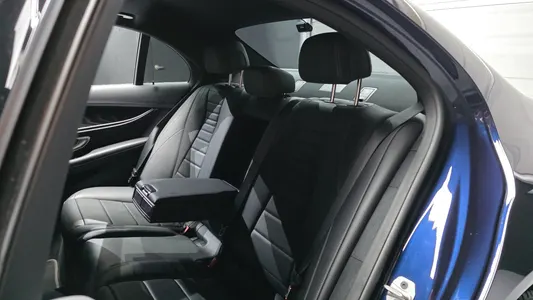 Mercedes-Benz E-Class W213 E220d 4MATIC AMG Line 2021 12