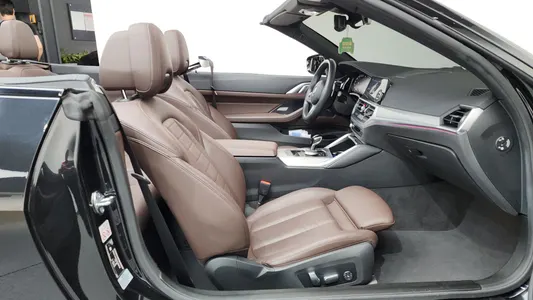 BMW 4 Series (G22) 420i M 2022 26