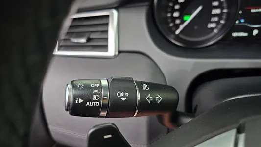 Land Rover 디스커버리 스포츠 2.0 TD4 SE (150) 2019 18