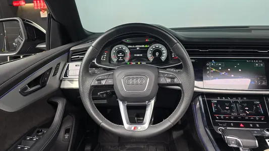 Audi Q8 (4M) 55 TFSI 2022 11