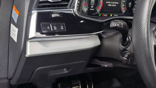 Audi Q8 (4M) 55 TFSI 2022 12