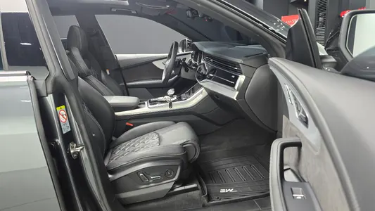 Audi Q8 (4M) 55 TFSI 2022 26