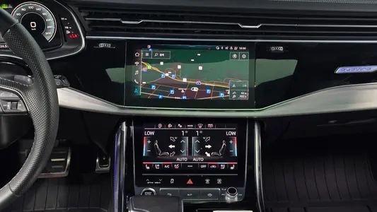 Audi Q8 (4M) 55 TFSI 2022 27