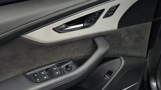 Audi Q8 (4M) 55 TFSI 2022 29