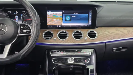 Mercedes-Benz E-Class W213 E220d 4MATIC 2019 13
