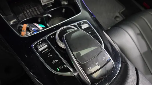 Mercedes-Benz E-Class W213 E220d 4MATIC 2019 33