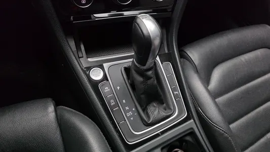 Volkswagen 7 2.0 TDI 2015 8