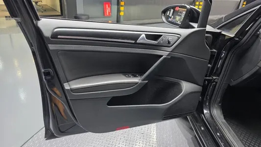 Volkswagen 7 2.0 TDI 2015 24
