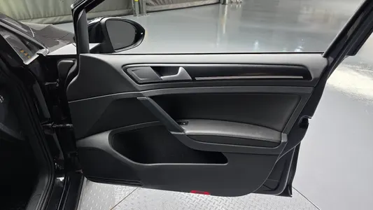 Volkswagen 7 2.0 TDI 2015 25