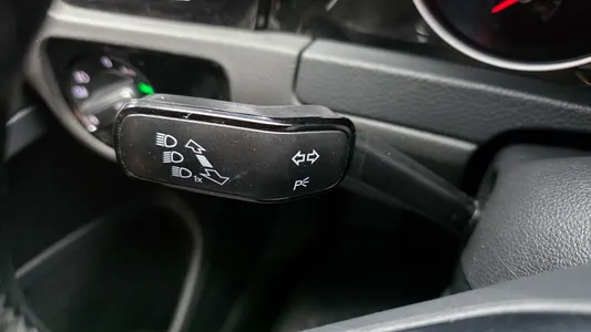 Volkswagen 7 2.0 TDI 2015 28