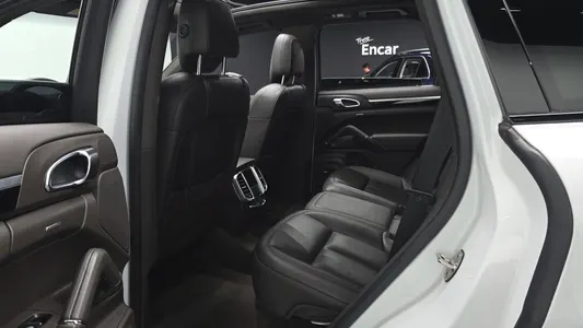 Porsche 카이엔 3.0 2017 15
